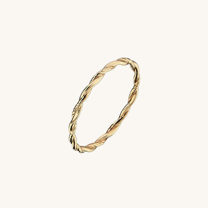 Hammered Twisted Ring in Gold