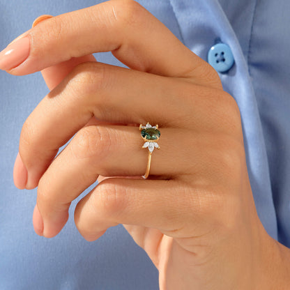 Alexandrite Flower Ring in Gold