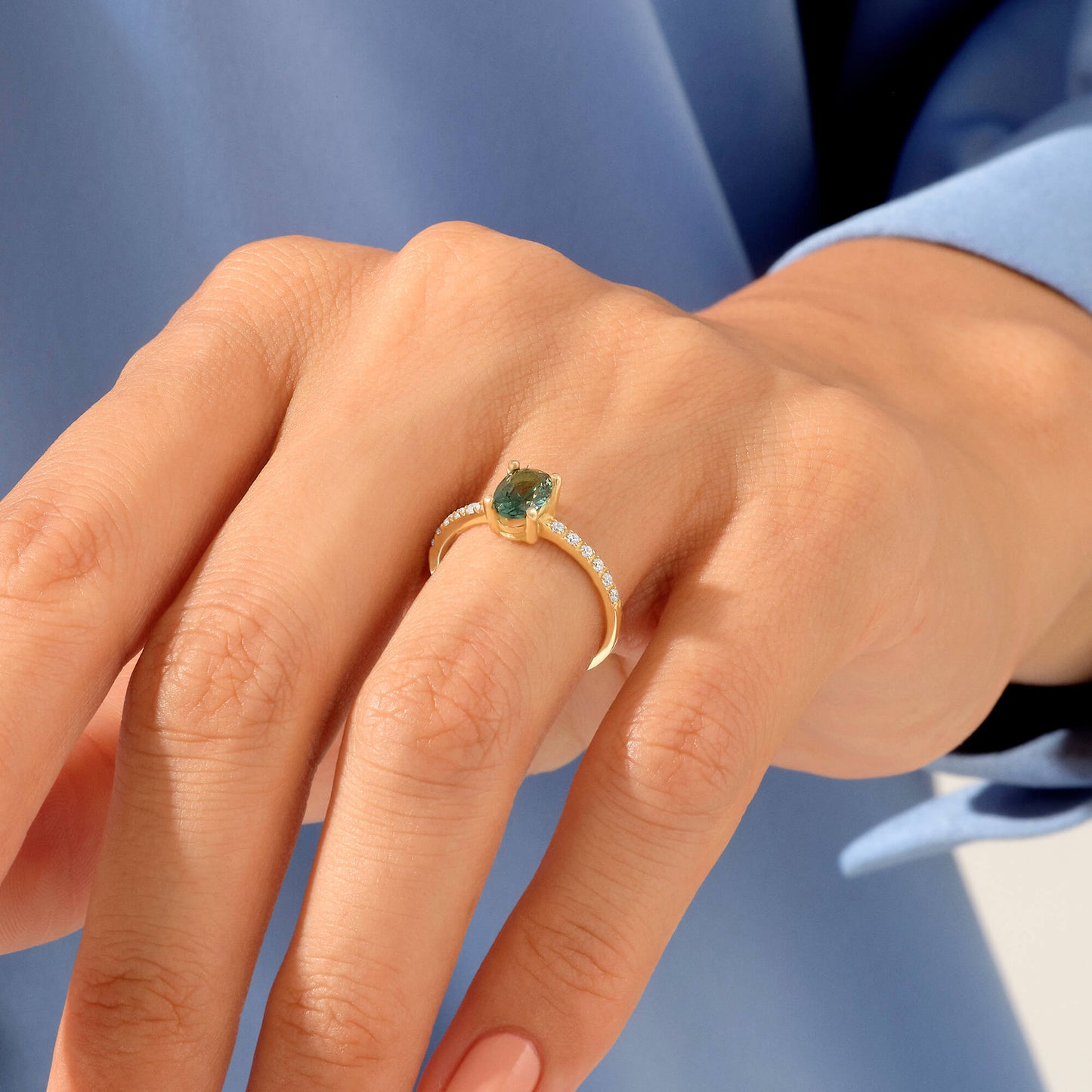 Alexandrite Oval Solitaire Ring in Gold