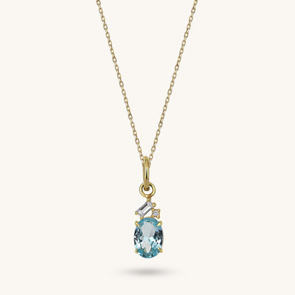 Aquamarine Oval Necklace in Gold