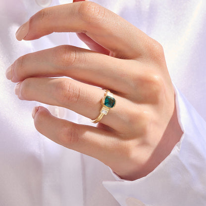 Art Deco Arctic Green Ring in Gold