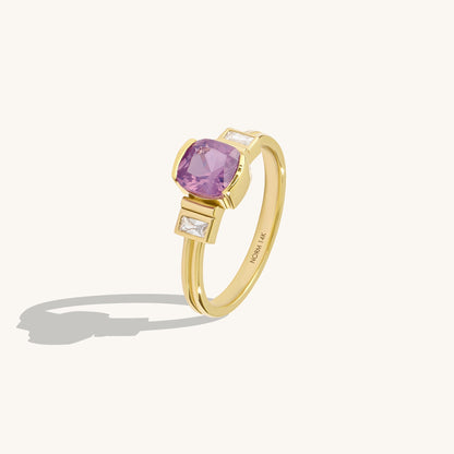 Art Deco Chalcedony Ring in Gold