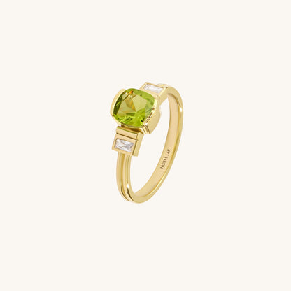 Art Deco Peridot Ring in Gold