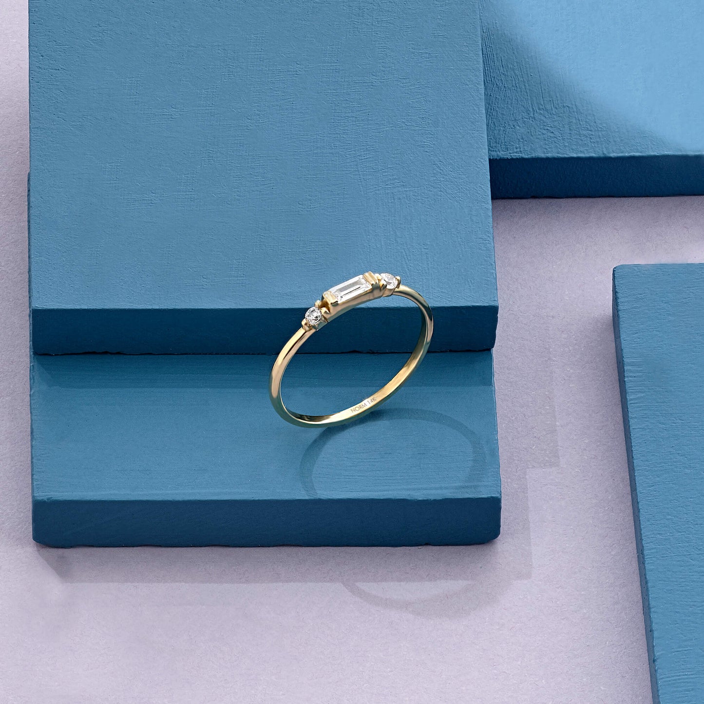 Baguette Band Ring in Gold