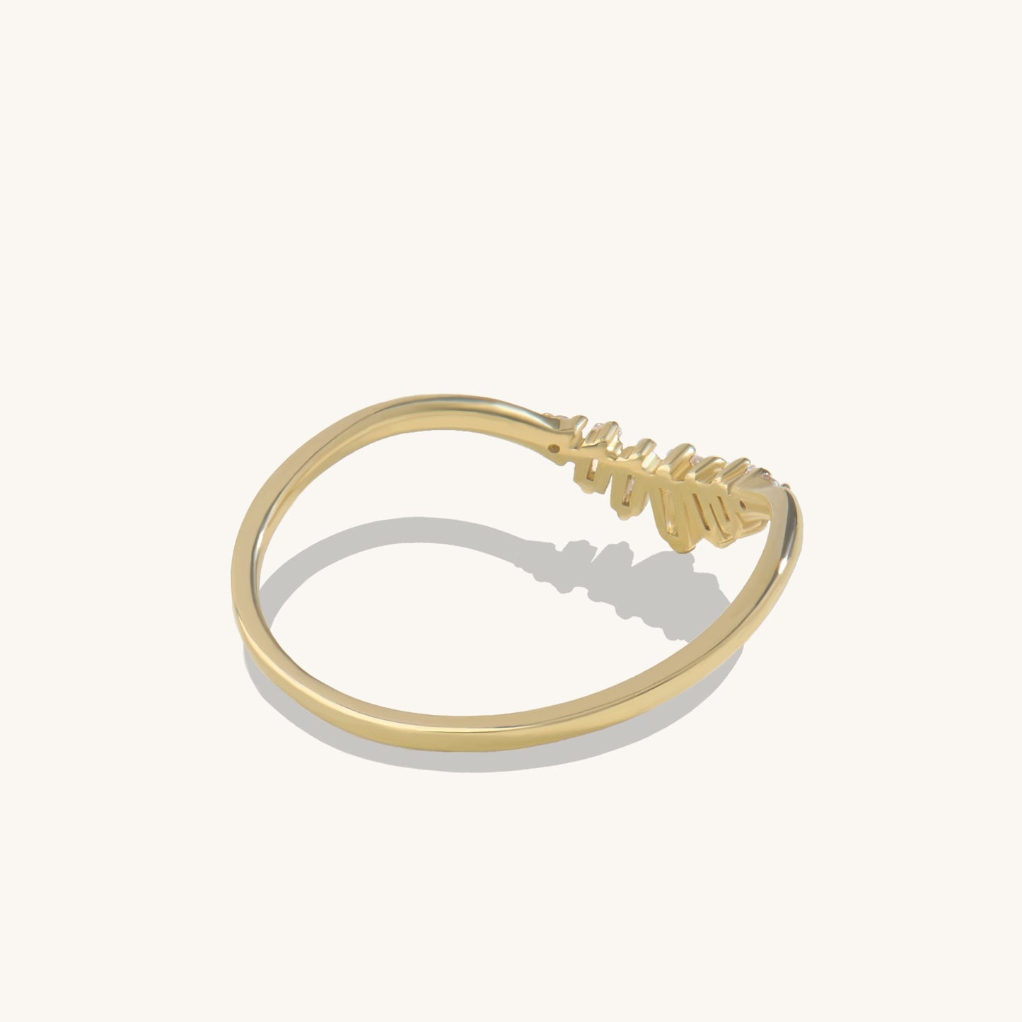 Baguette Chevron Ring in Gold