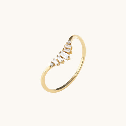 Baguette Chevron Ring in Gold