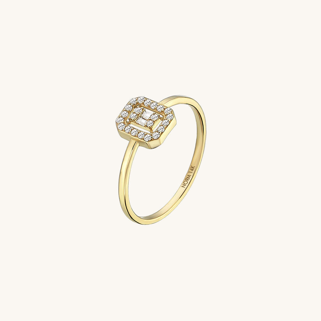 Baguette Ring in Gold