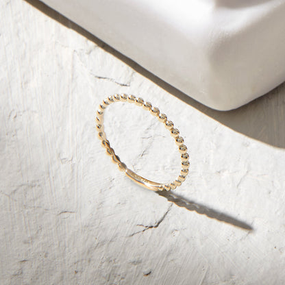 Ball Ring in Gold