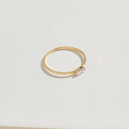 Basic Marquise Ring in Gold