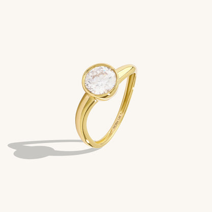 Bezel Solitaire Wave Ring in Gold