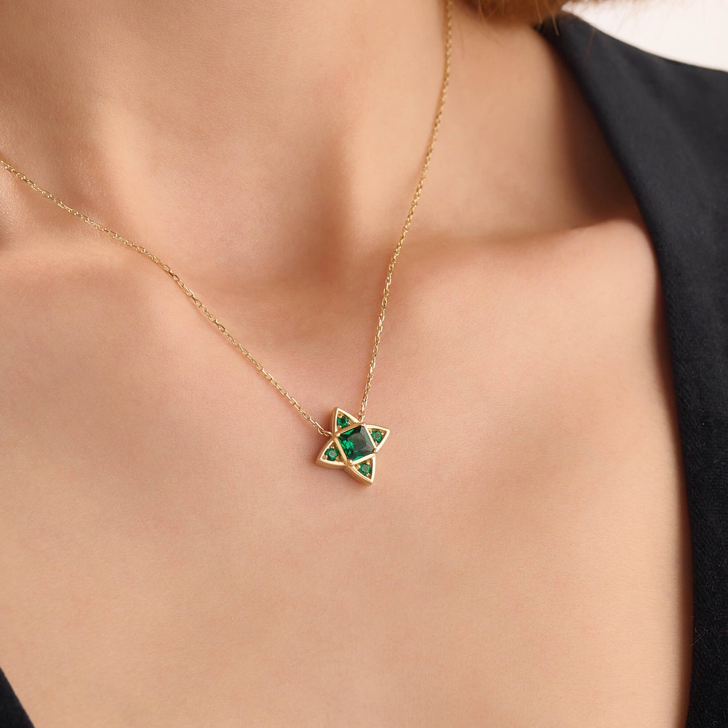 Blossom Emerald Necklace in Gold