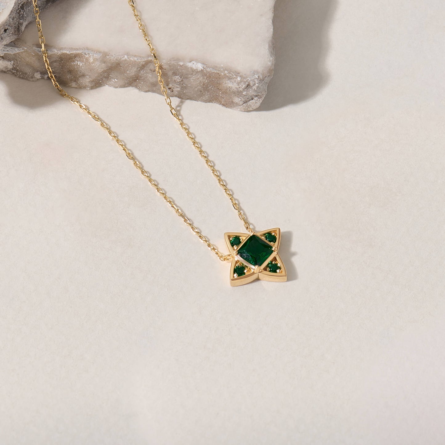 Blossom Emerald Necklace in Gold