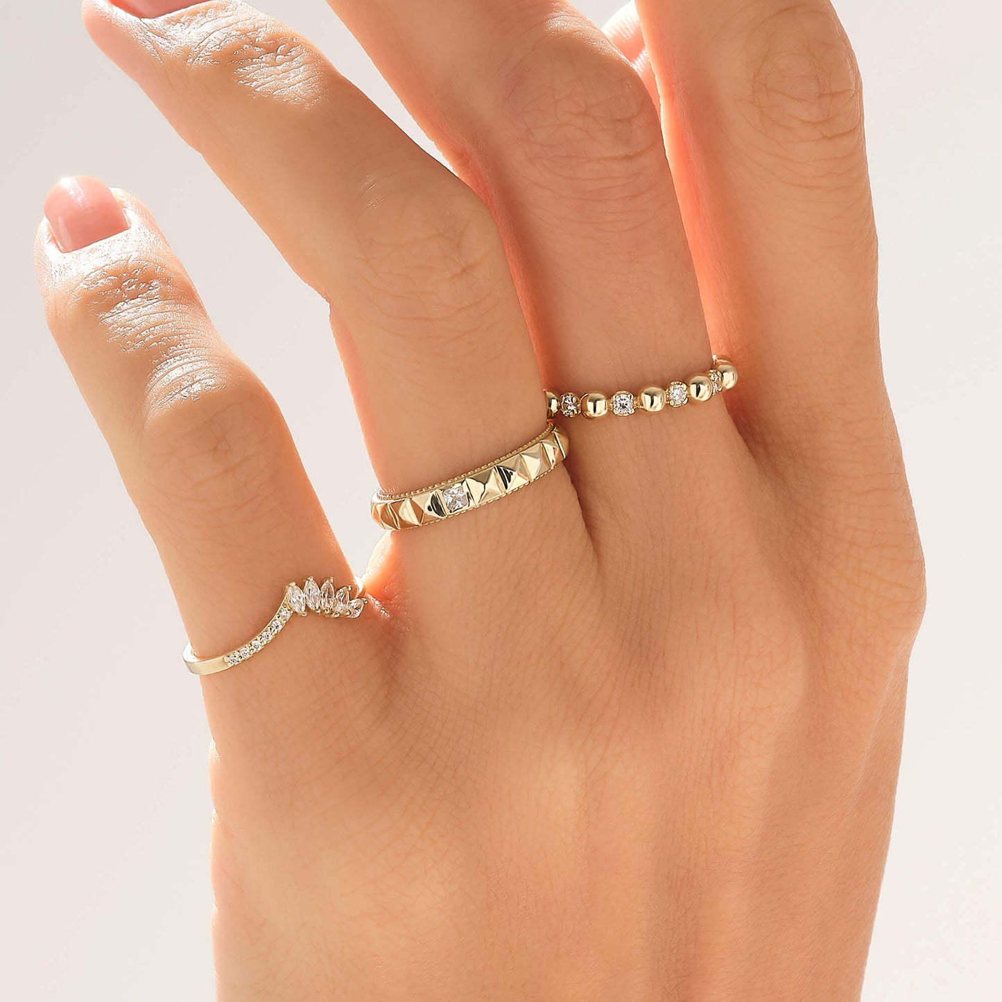 Bold Bead Ring in Gold
