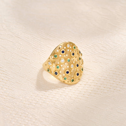 Bold Blossom Diamond Crush Ring in Gold