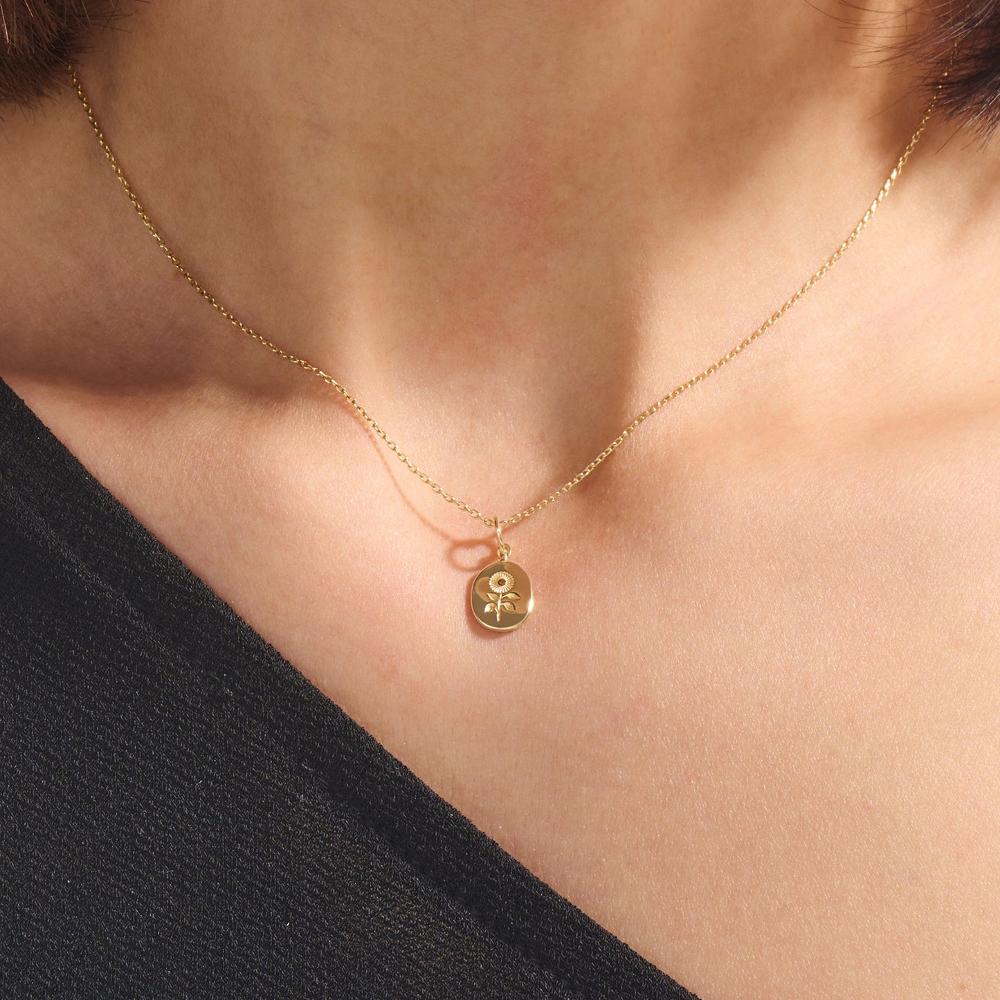 Calendula Flower Necklace in Gold