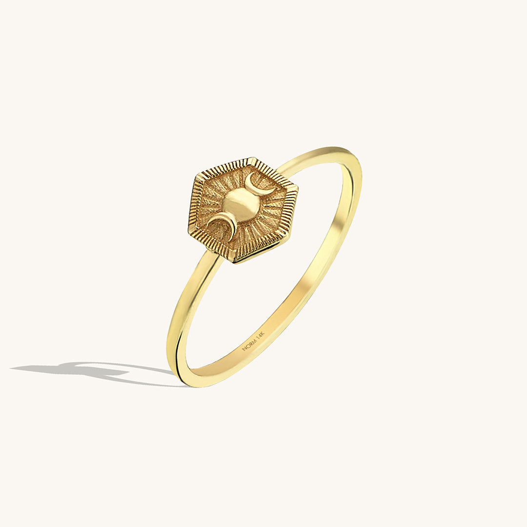 Celestial Ring in Gold