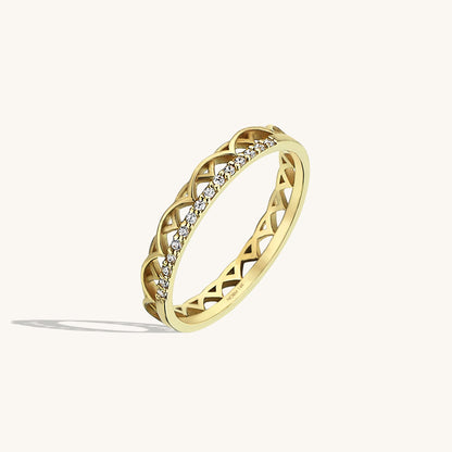 Celtic Wedding Ring in Gold