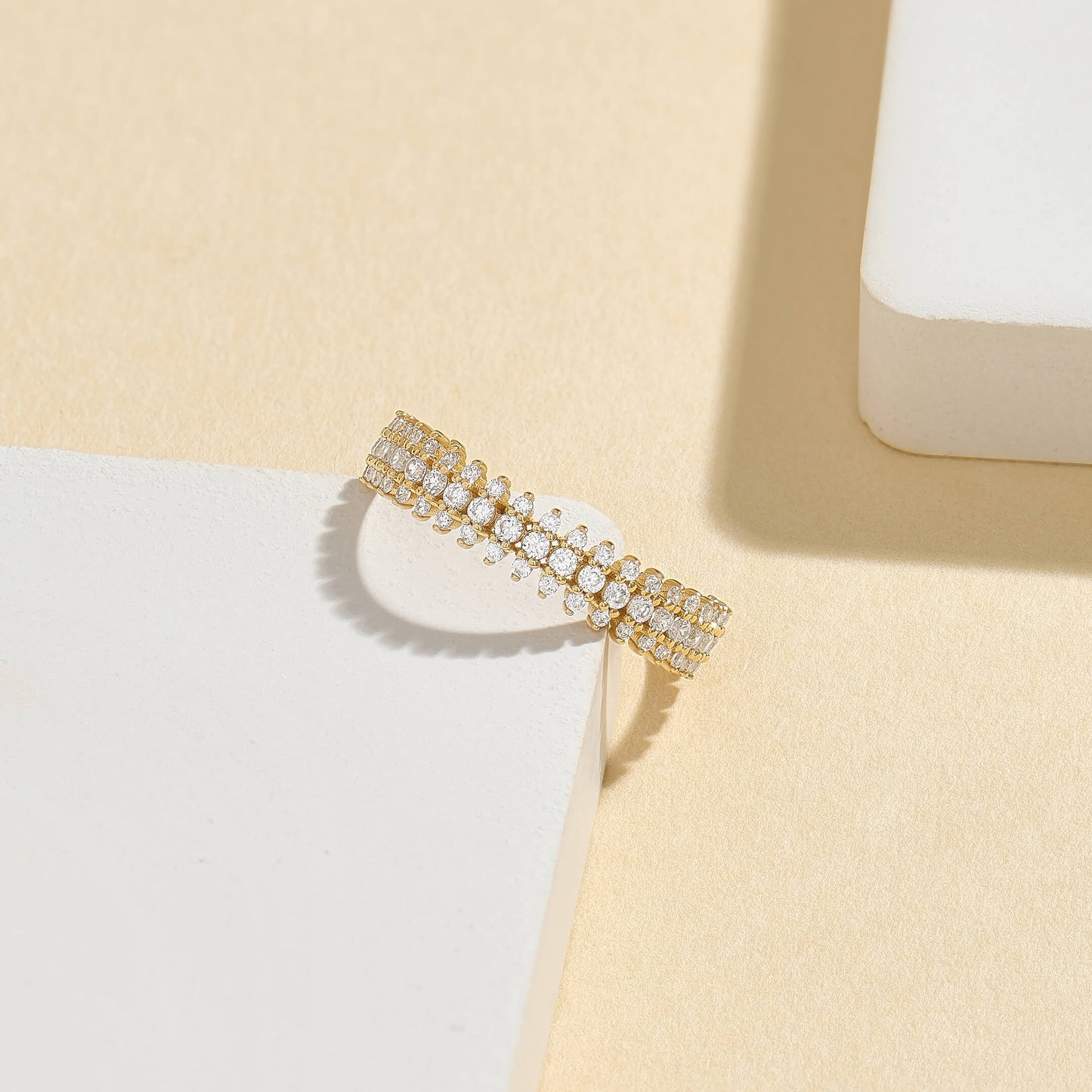 Dainty Band Ring in Gold