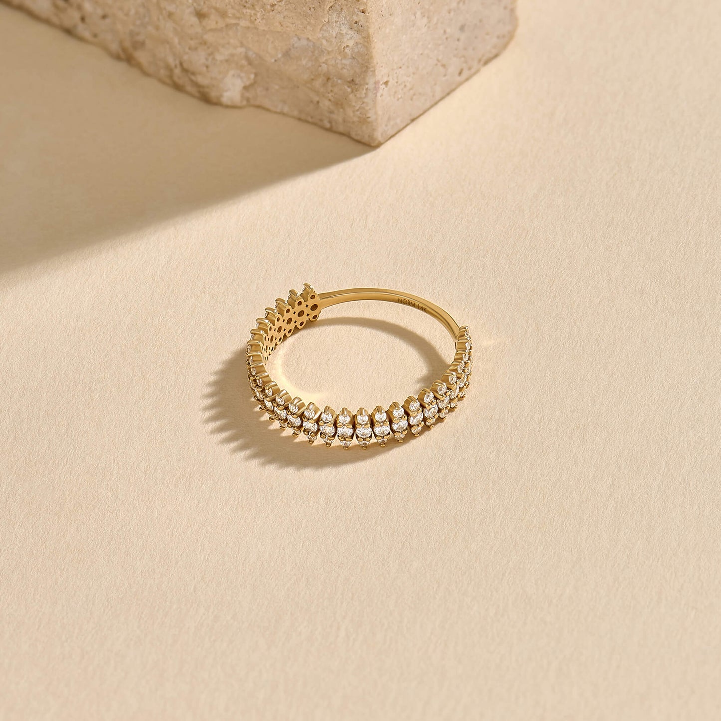 Dainty Band Ring in Gold