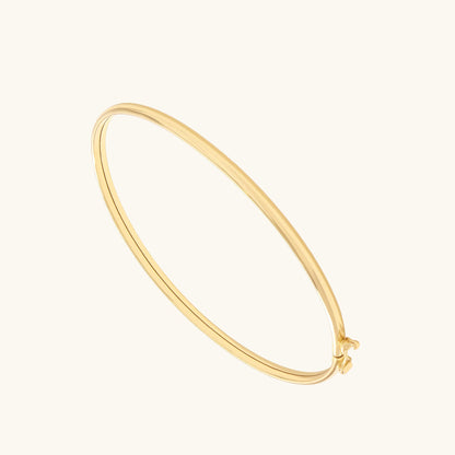 Dainty Bangle Bracelet in Gold