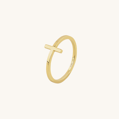 Dainty Cross Ring in Gold