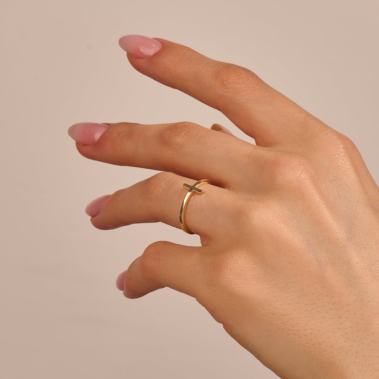 Dainty Cross Ring in Gold