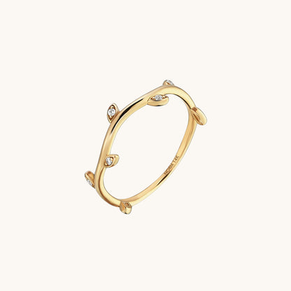 Dainty Vine Ring in Gold