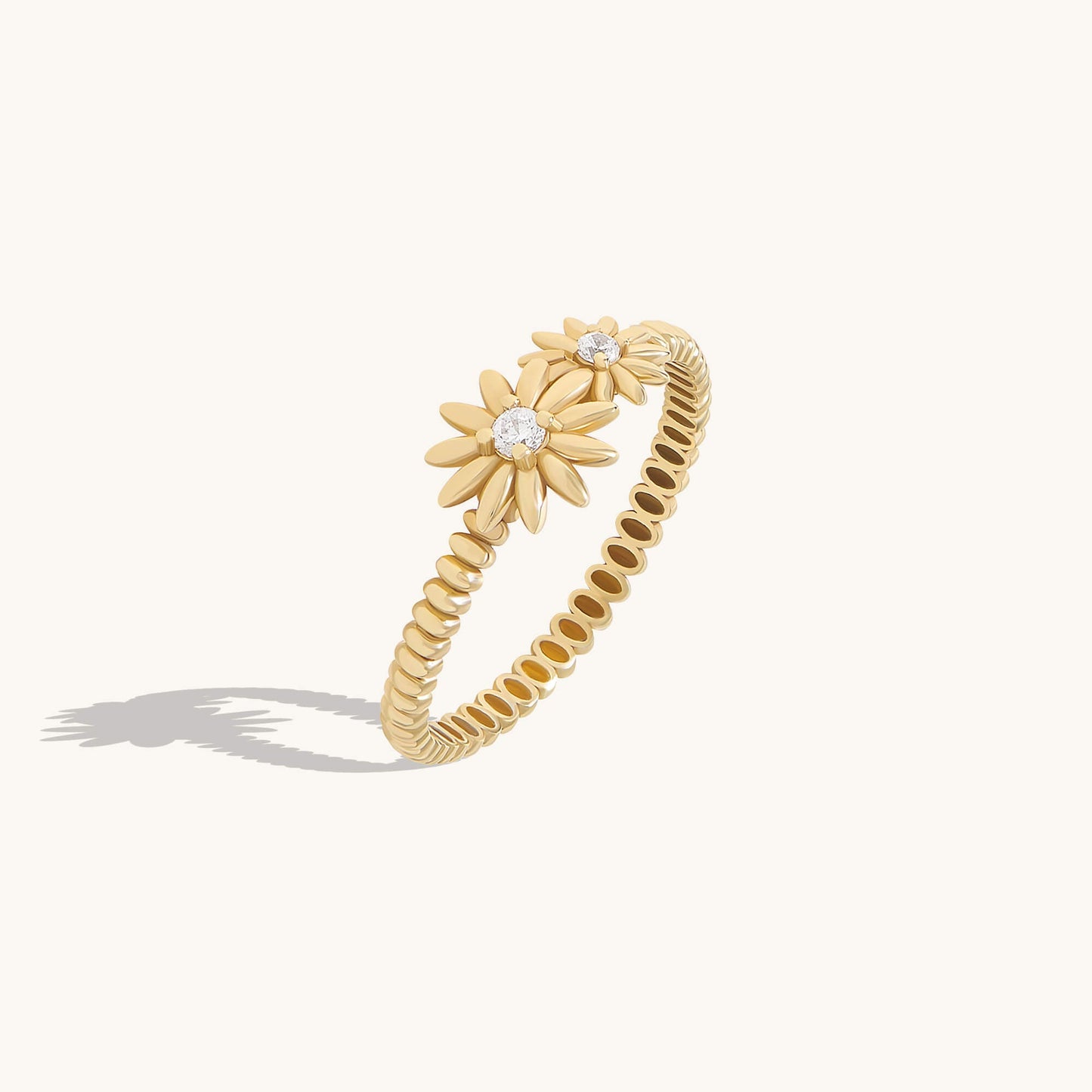 Daisy Ring in Gold