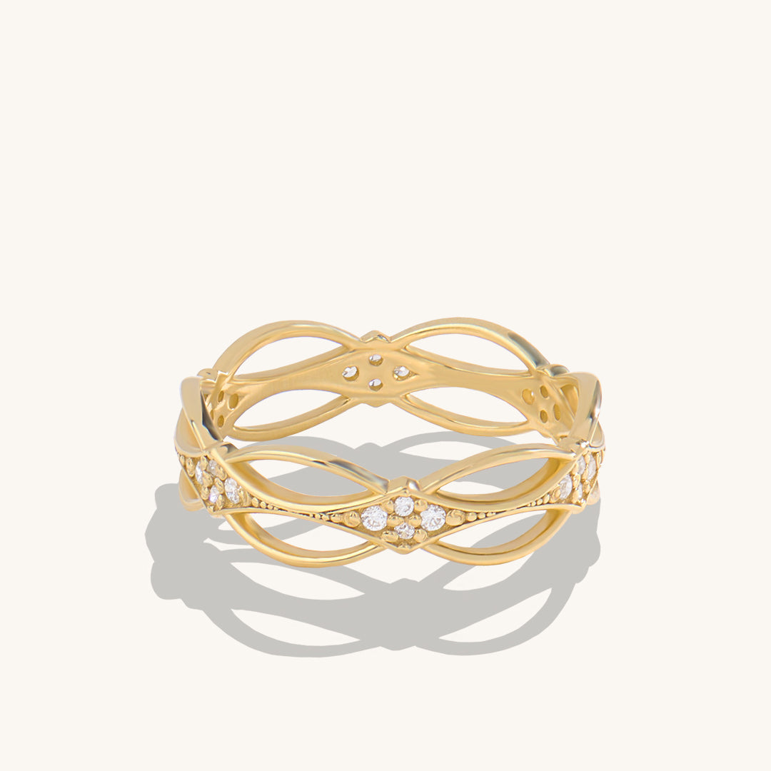 Diamond Celtic Infinity Knot Ring in Gold