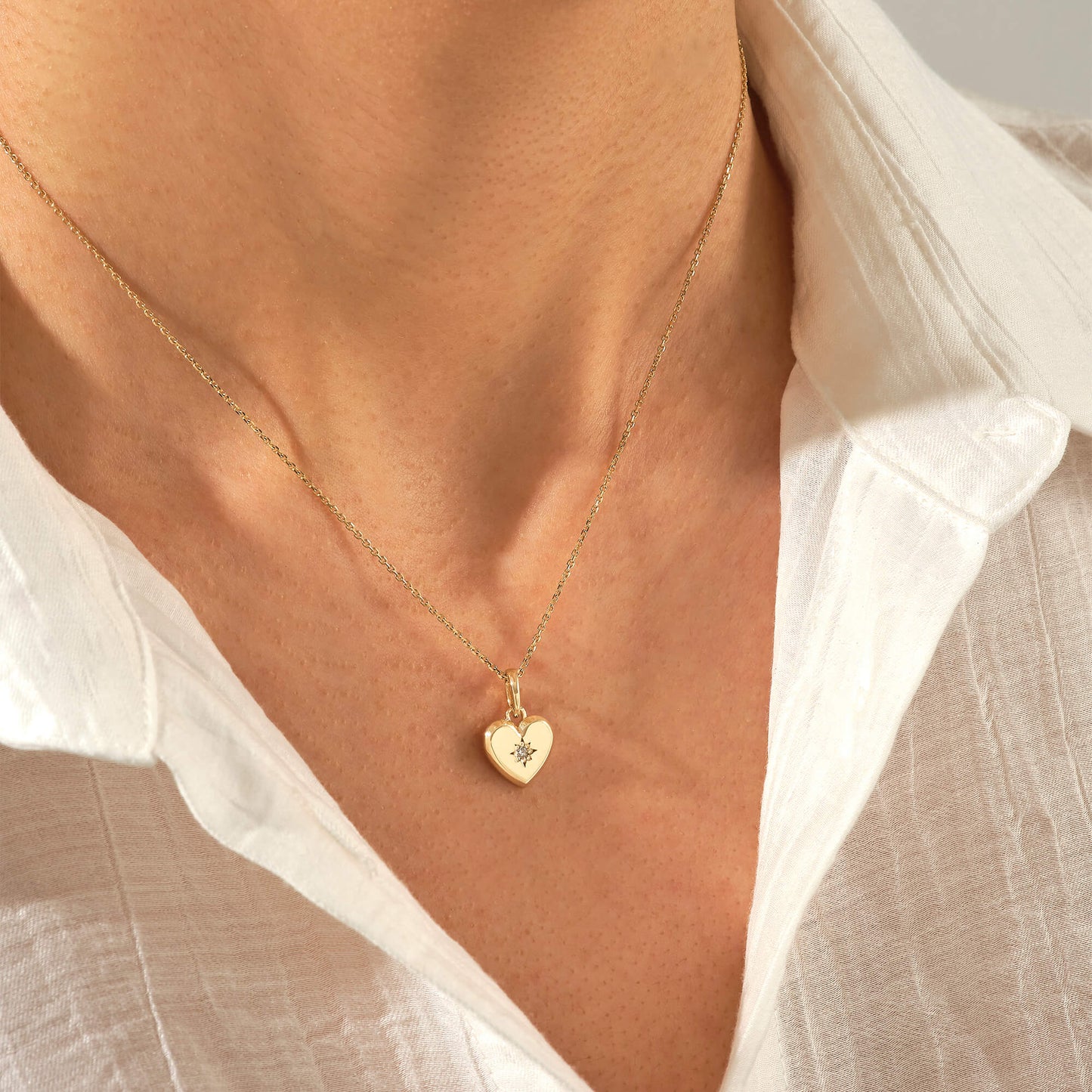 Diamond Heart Love Necklace in Gold
