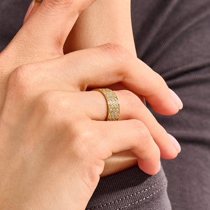 Diamond Honeycomb Band Ring in Gold