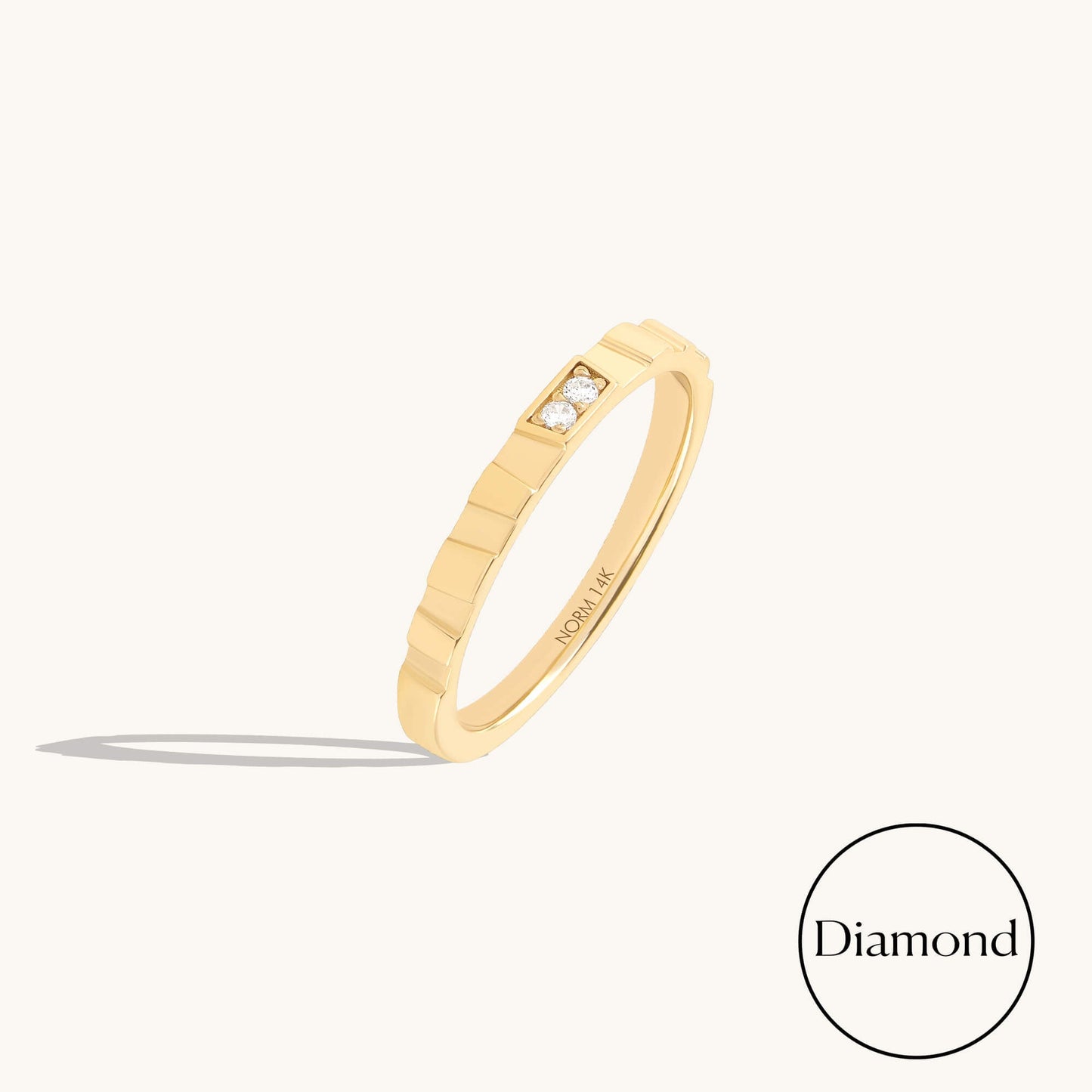 Diamond Pillar Band Ring in Gold