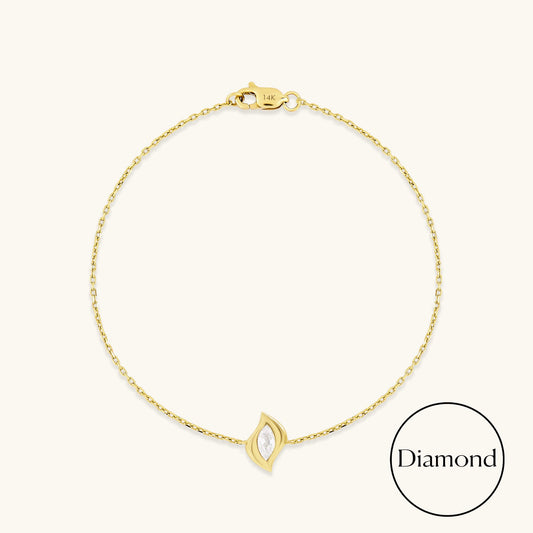 Diamond Solitaire Leaf Bracelet in Gold