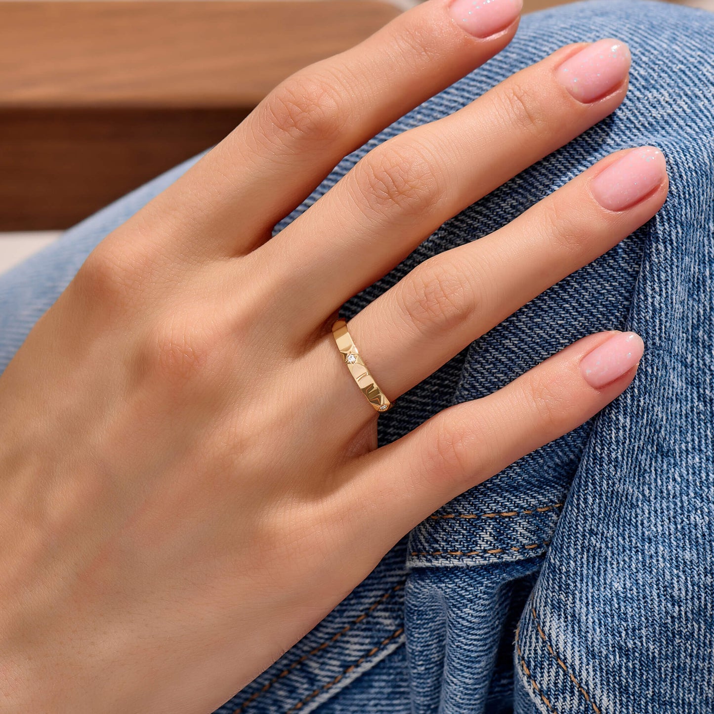 Diamond Starburst Band Ring in Gold