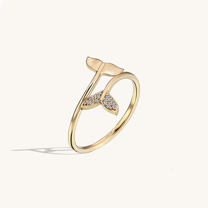 Dolphin Ring in Gold