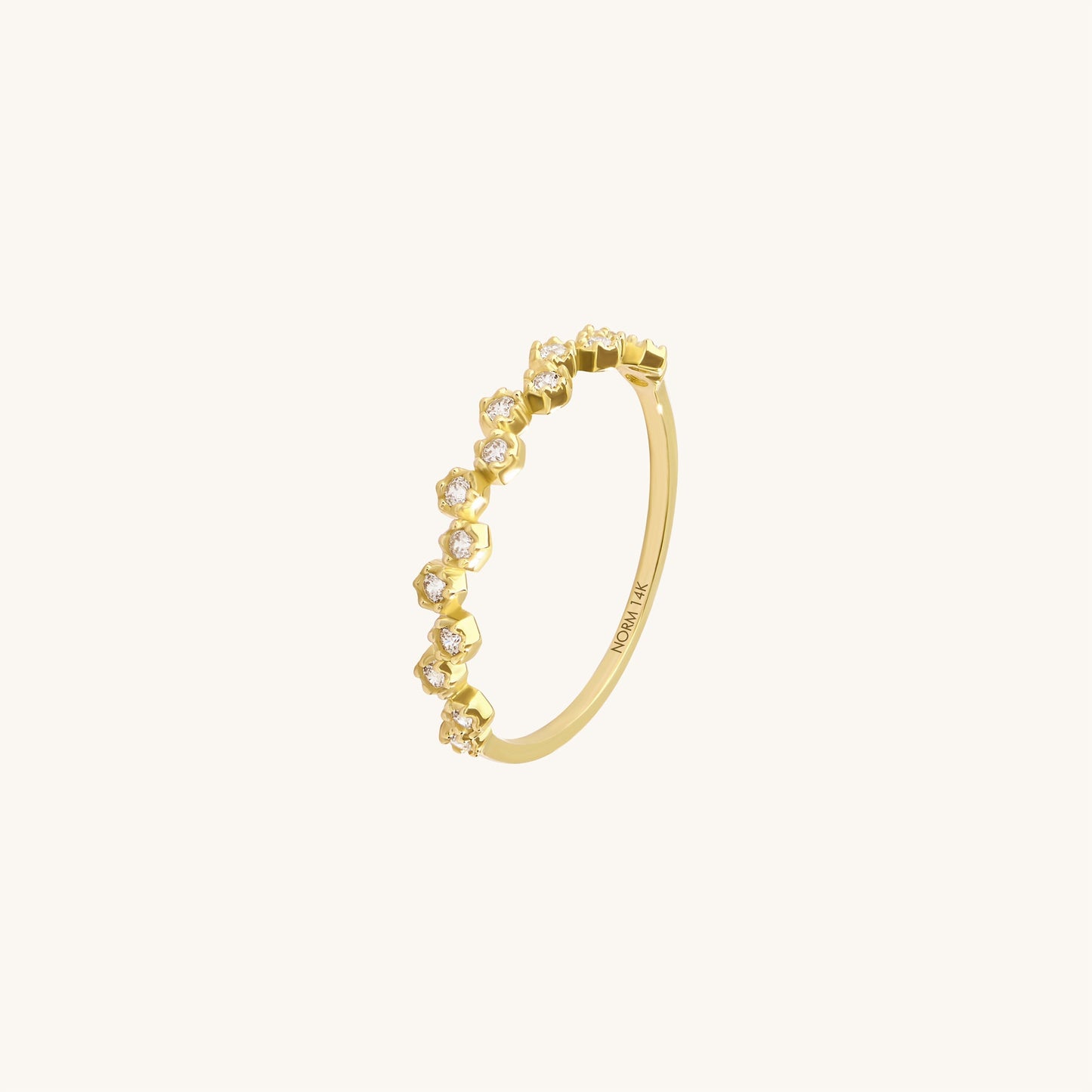 Dot Cluster Ring in Gold