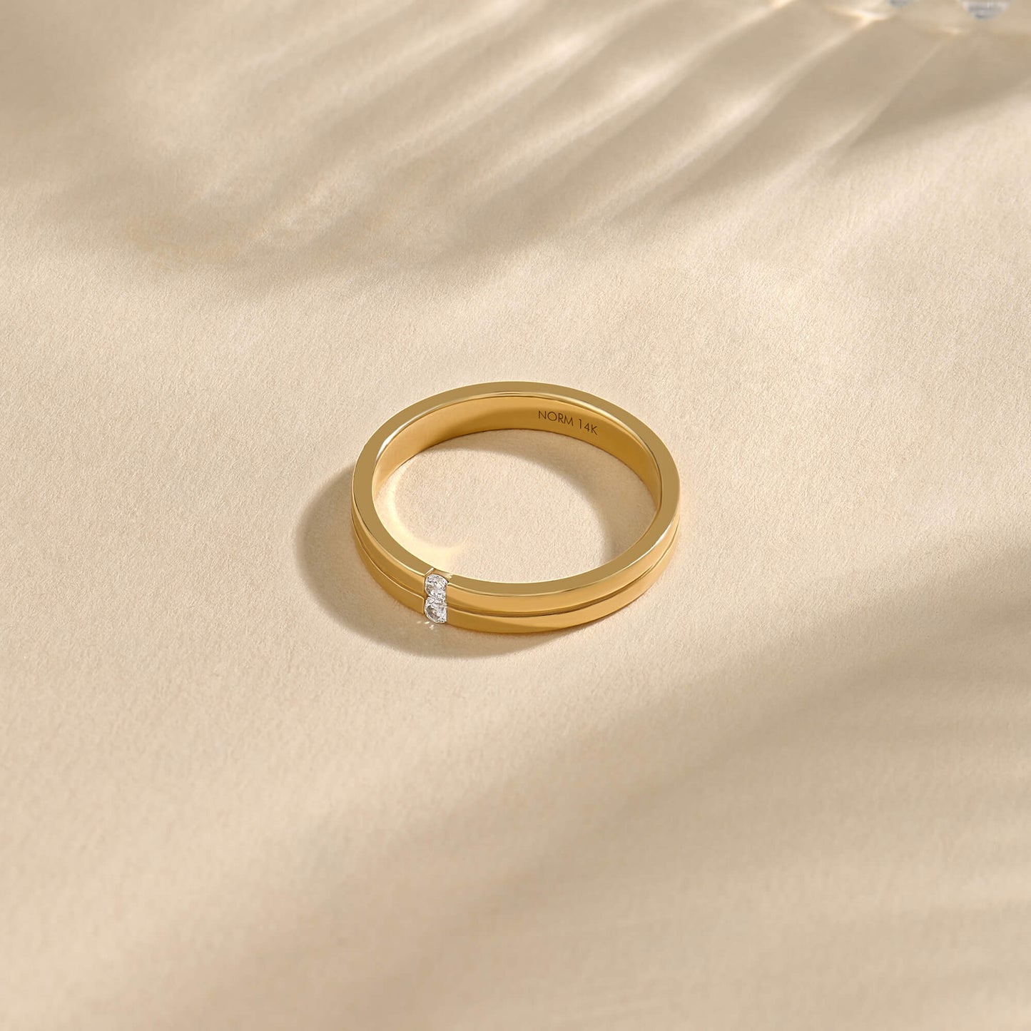 Dot Wedding Band Ring in Gold