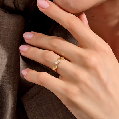 Double Wave Diamond Band Ring in Gold