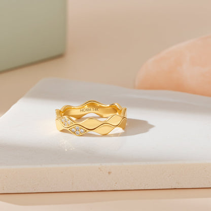Double Wave Diamond Band Ring in Gold