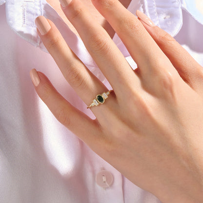 Emerald Bezel Art Deco Ring in Gold