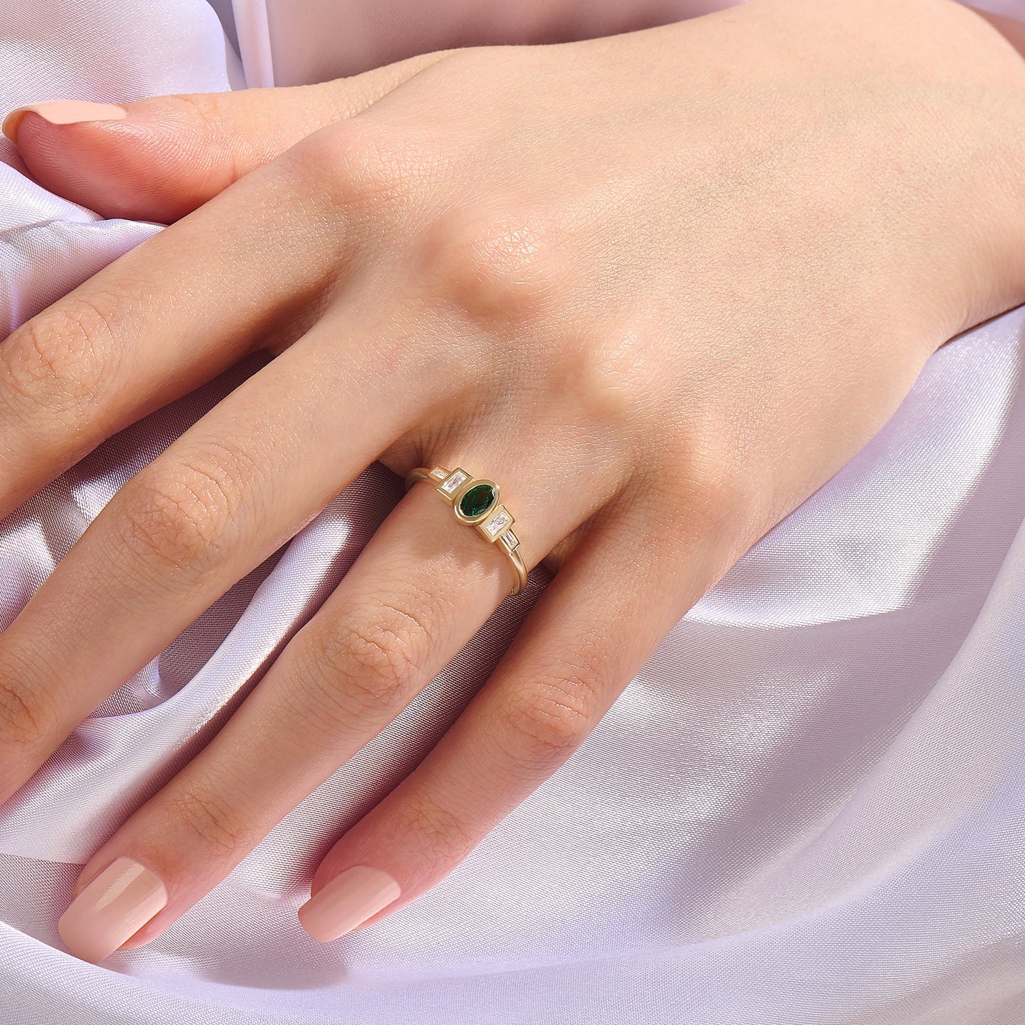 Emerald Bezel Art Deco Ring in Gold