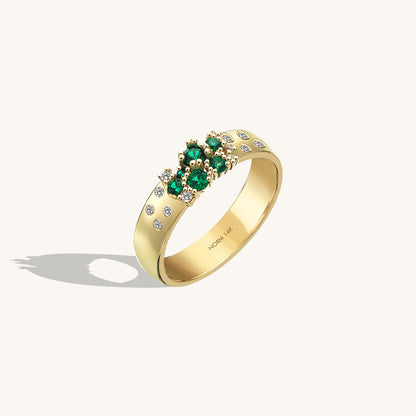 Emerald Cluster Band Ring in Gold