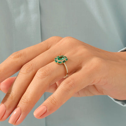 Emerald Floral Ring in Gold