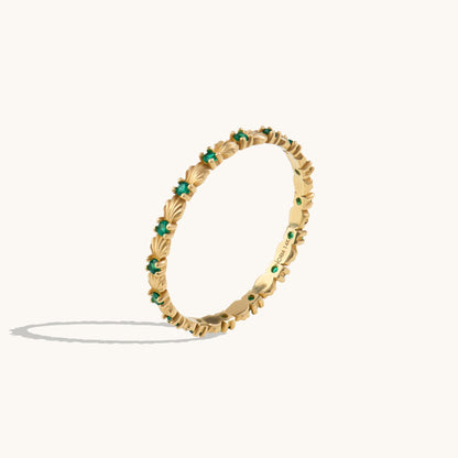 Emerald Seashell Eternity Ring in Gold