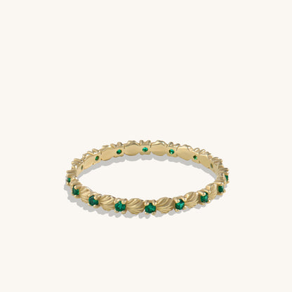 Emerald Seashell Eternity Ring in Gold