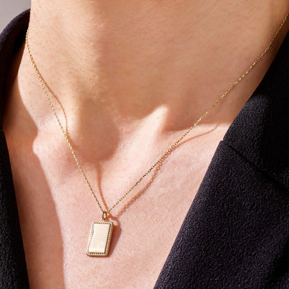 Engravable Necklace in Gold