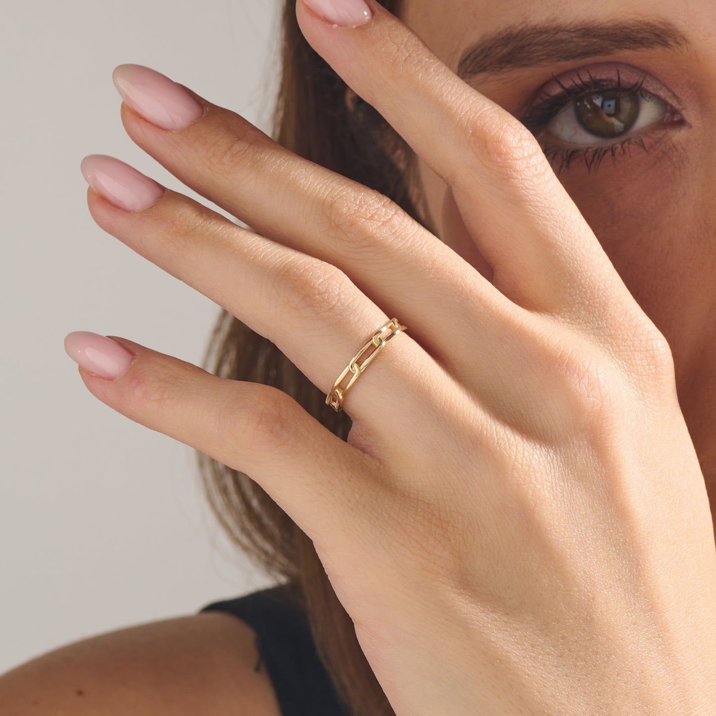 Eternity Link Band Ring in Gold