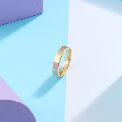 Flat Wedding Band Ring in Gold