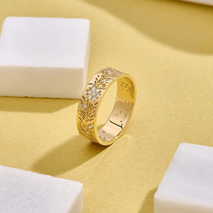 Floral Diamond Band Ring in Gold