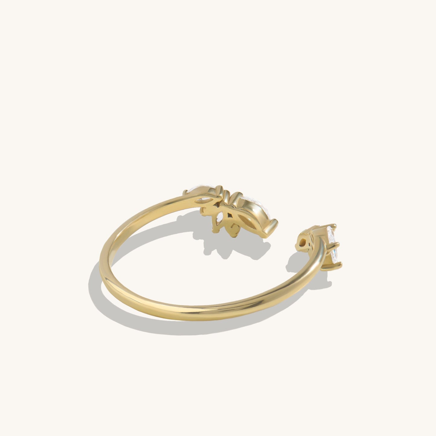 Floral Open Curve Ring in Gold